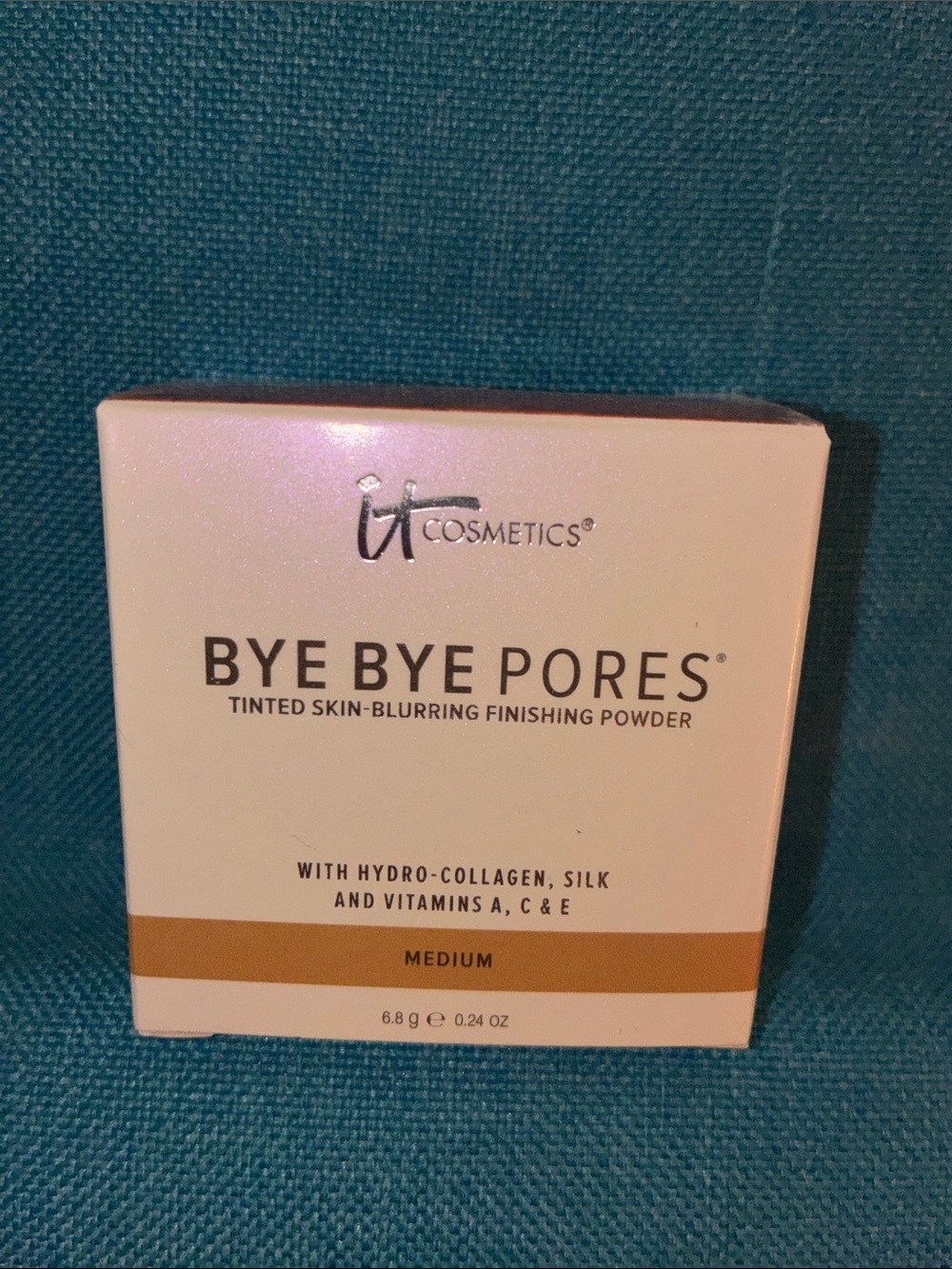 it Cosmetics Bye Bye Pores Tinted Finishing Powder - Medium